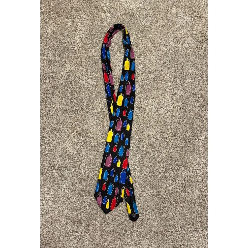 Absolut Vodka Bottles Tie 100% Silk JeSuis Mens Necktie‎